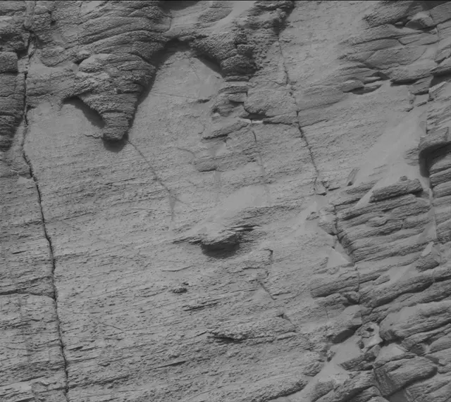 Sol 3711: Mast Camera (Mastcam)