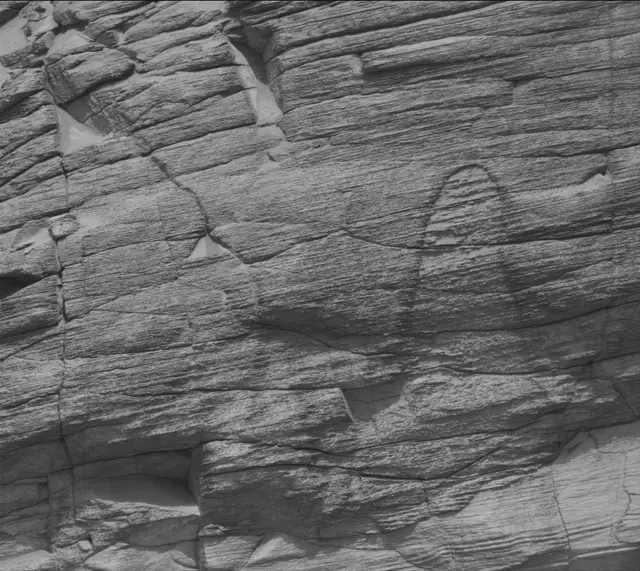 Sol 3711: Mast Camera (Mastcam)