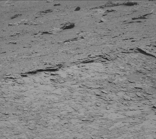 Sol 3711: Mast Camera (Mastcam)