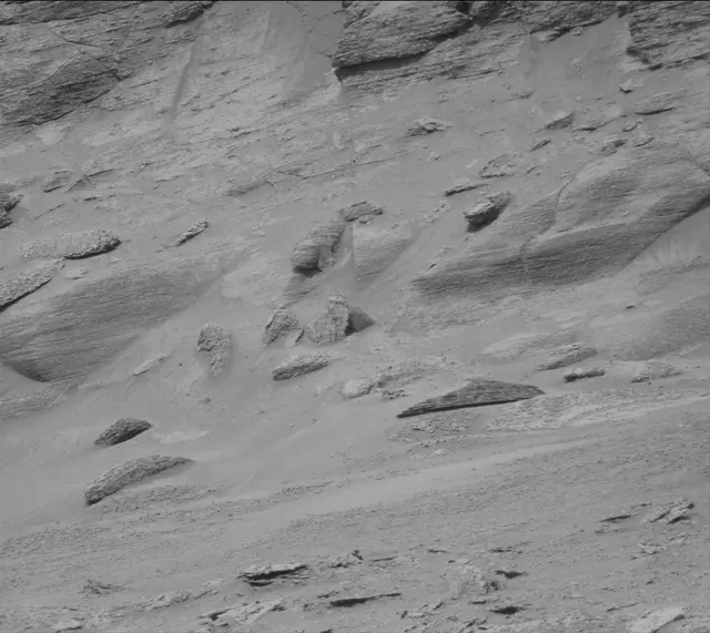 Sol 3711: Mast Camera (Mastcam)
