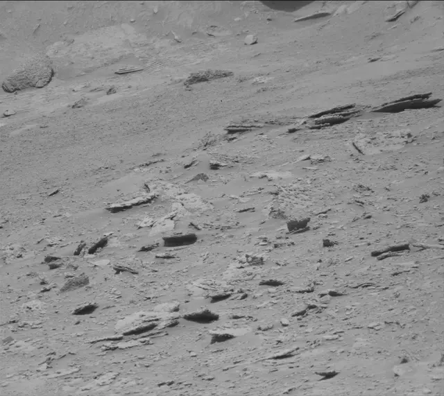 Sol 3711: Mast Camera (Mastcam)