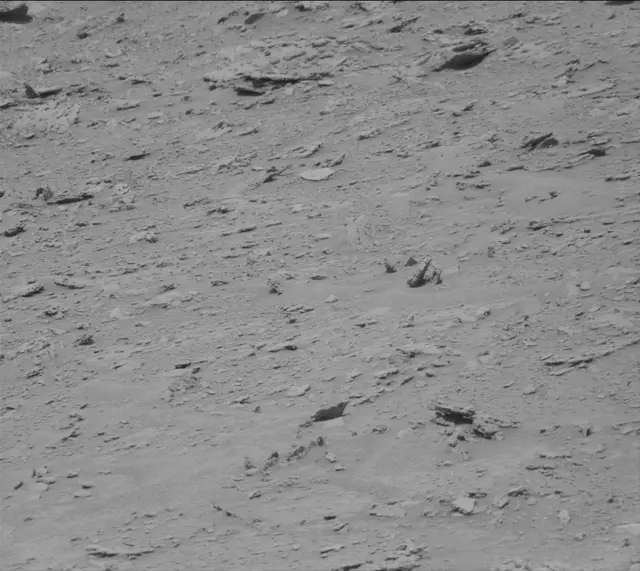 Sol 3711: Mast Camera (Mastcam)