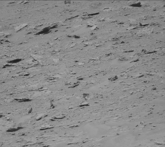 Sol 3711: Mast Camera (Mastcam)