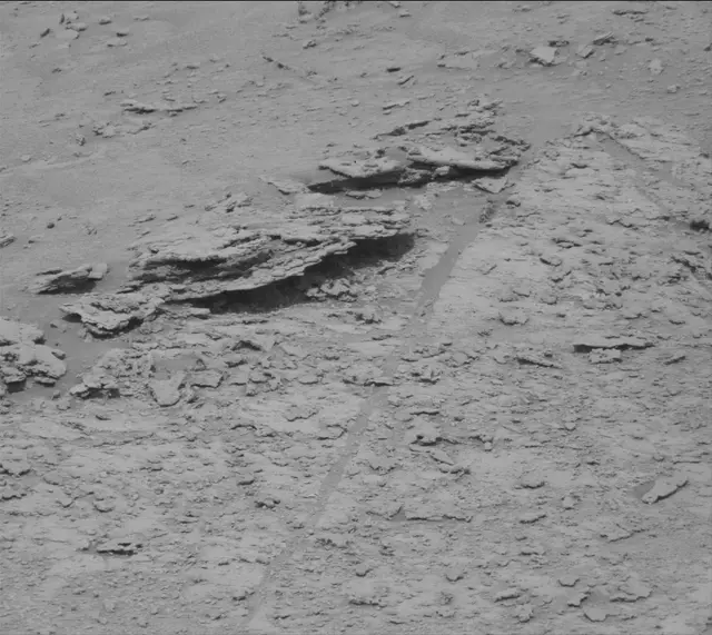 Sol 3711: Mast Camera (Mastcam)
