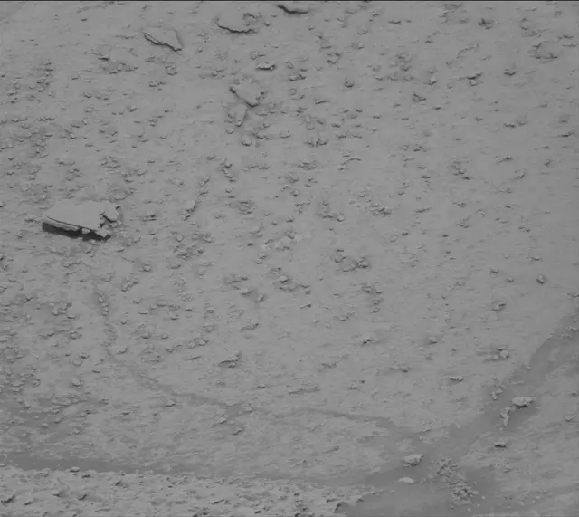 Sol 3711: Mast Camera (Mastcam)