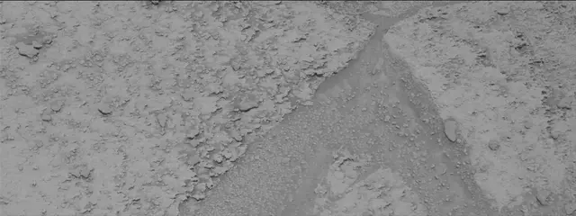 Sol 3712: Mast Camera (Mastcam)