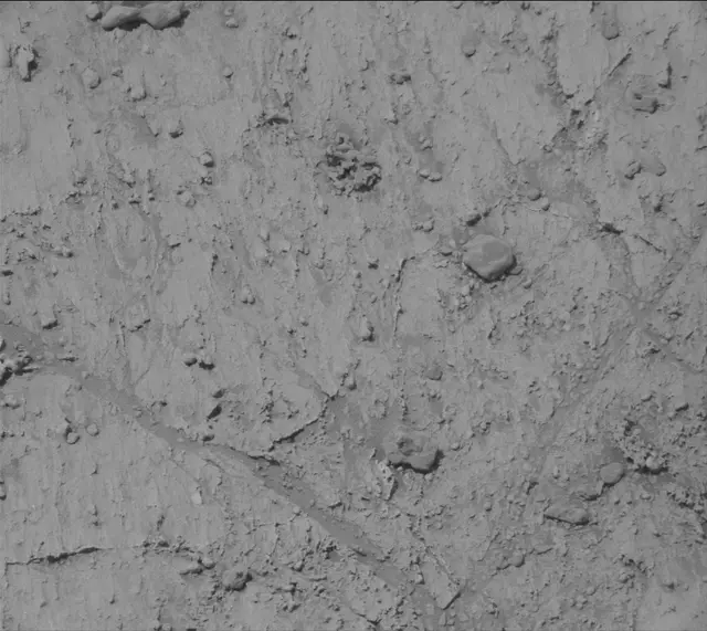 Sol 3712: Mast Camera (Mastcam)