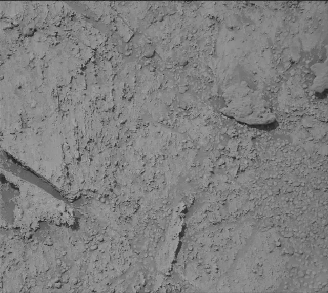 Sol 3712: Mast Camera (Mastcam)