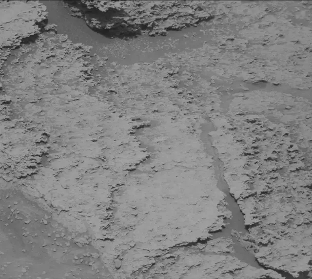 Sol 3712: Mast Camera (Mastcam)