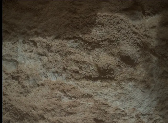 Sol 3712: Mars Hand Lens Imager (MAHLI)