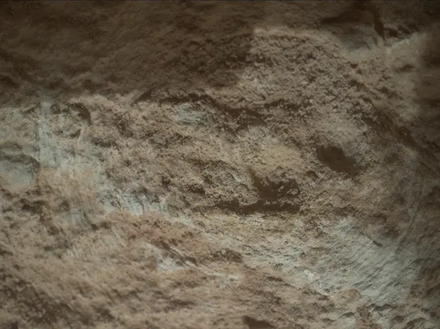 Sol 3712: Mars Hand Lens Imager (MAHLI)