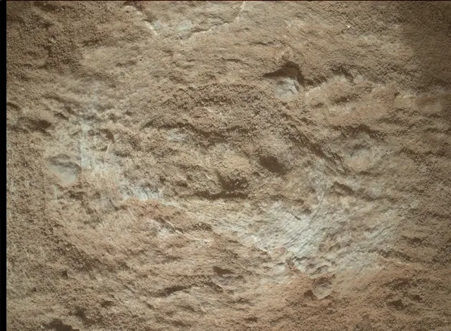 Sol 3712: Mars Hand Lens Imager (MAHLI)