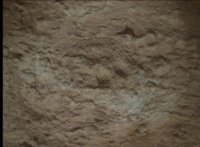 Sol 3712: Mars Hand Lens Imager (MAHLI)