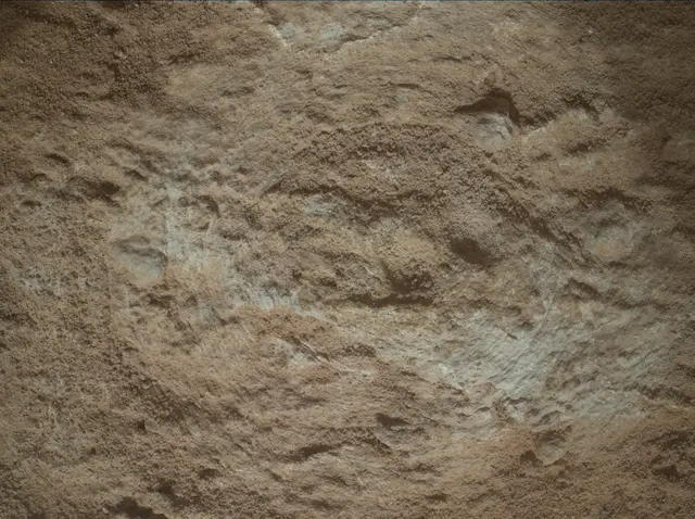 Sol 3712: Mars Hand Lens Imager (MAHLI)