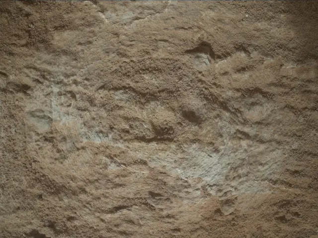 Sol 3712: Mars Hand Lens Imager (MAHLI)