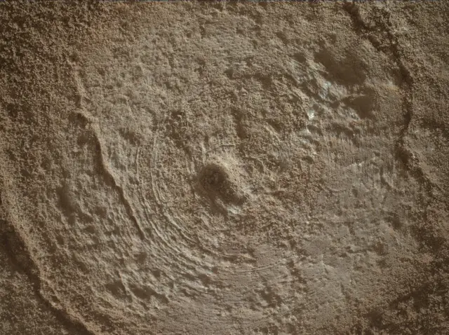 Sol 3712: Mars Hand Lens Imager (MAHLI)