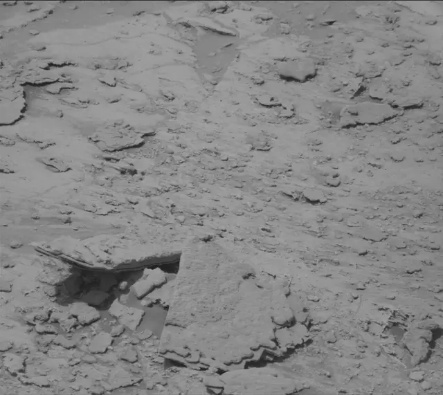 Sol 3713: Mast Camera (Mastcam)