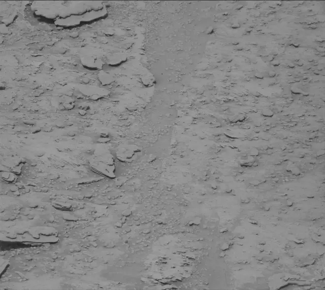 Sol 3713: Mast Camera (Mastcam)