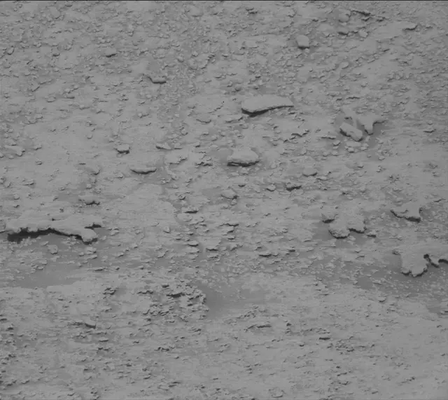 Sol 3713: Mast Camera (Mastcam)