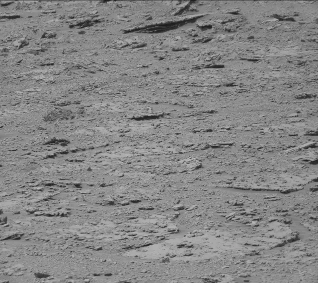 Sol 3713: Mast Camera (Mastcam)