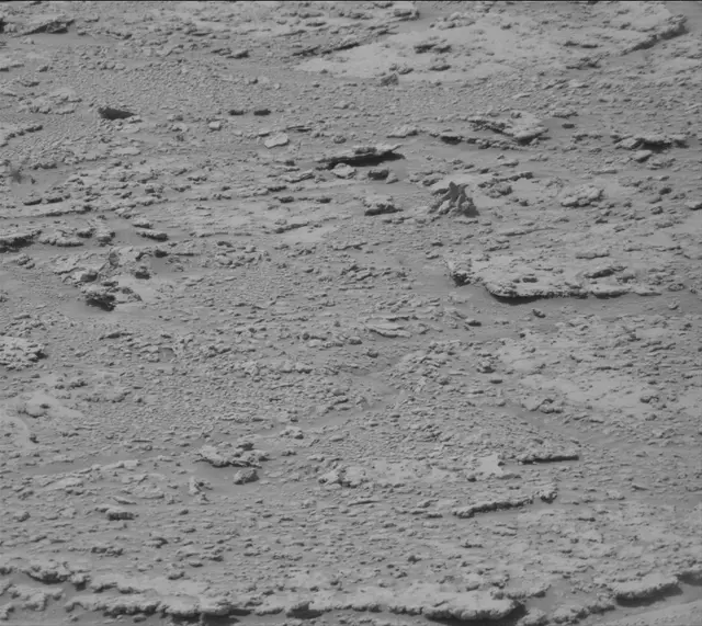 Sol 3713: Mast Camera (Mastcam)