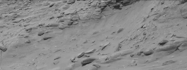 Sol 3714: Mast Camera (Mastcam)