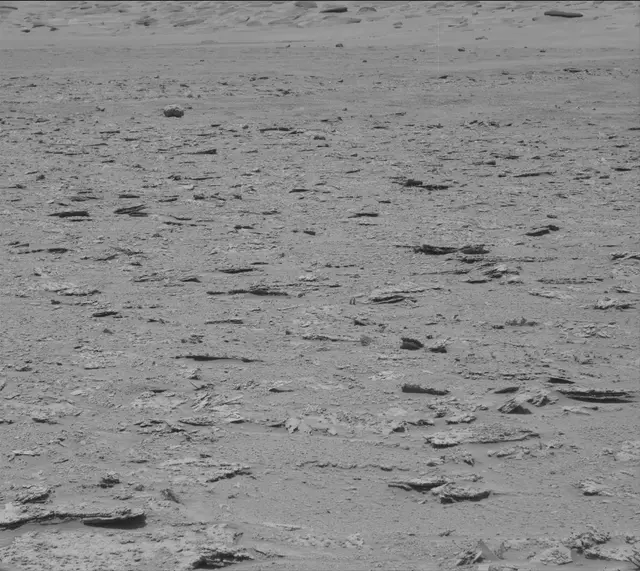 Sol 3714: Mast Camera (Mastcam)