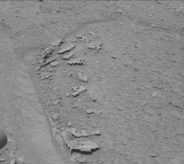 Sol 3714: Mast Camera (Mastcam)