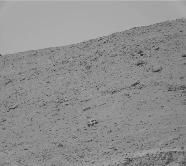 Sol 3714: Mast Camera (Mastcam)