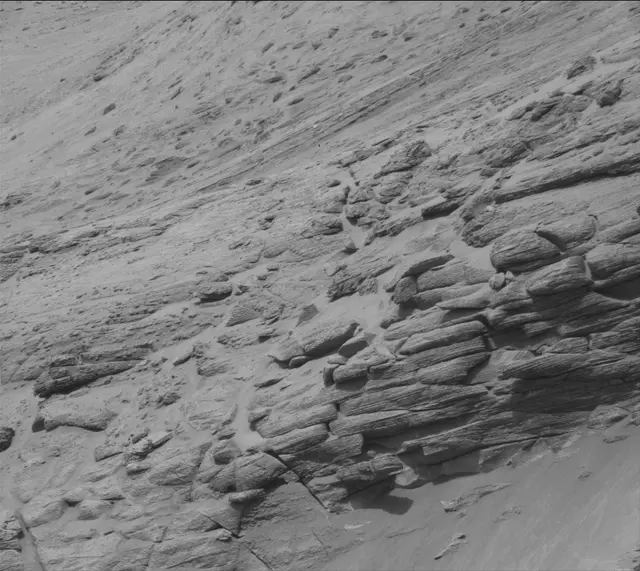 Sol 3714: Mast Camera (Mastcam)