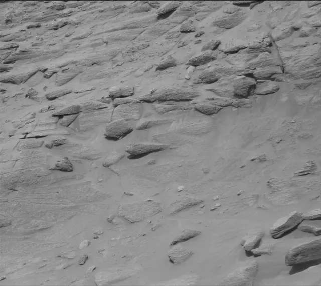 Sol 3714: Mast Camera (Mastcam)