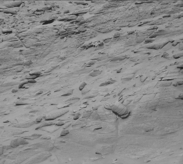 Sol 3714: Mast Camera (Mastcam)