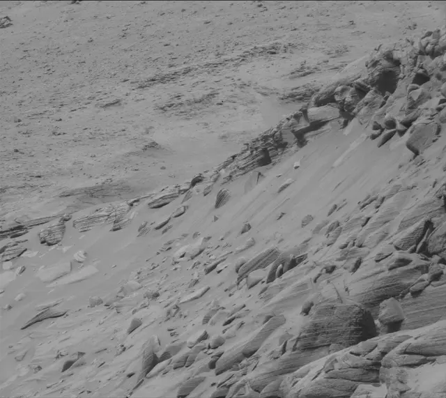 Sol 3714: Mast Camera (Mastcam)