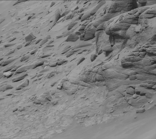 Sol 3714: Mast Camera (Mastcam)