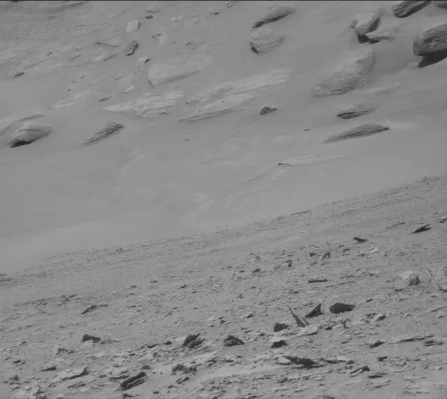 Sol 3714: Mast Camera (Mastcam)