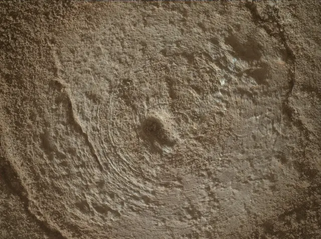 Sol 3714: Mars Hand Lens Imager (MAHLI)
