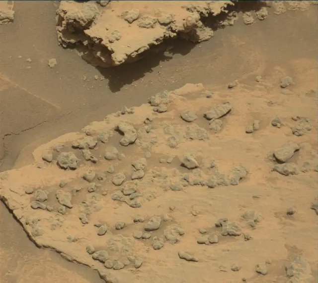 Sol 3715: Mast Camera (Mastcam)