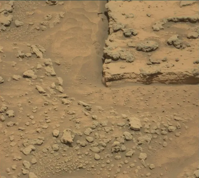 Sol 3715: Mast Camera (Mastcam)