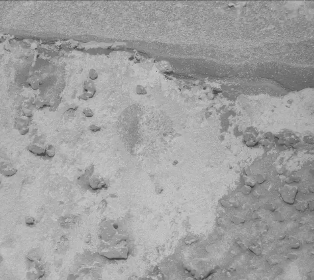 Sol 3715: Mast Camera (Mastcam)