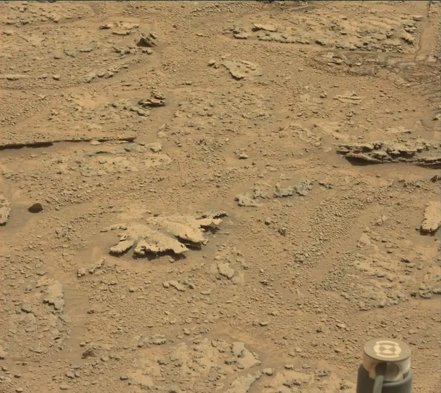 Sol 3716: Mast Camera (Mastcam)
