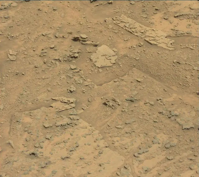 Sol 3716: Mast Camera (Mastcam)