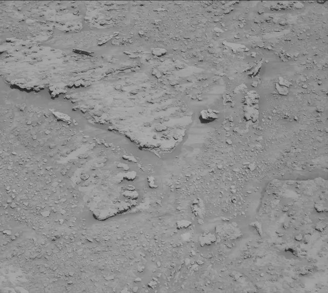 Sol 3716: Mast Camera (Mastcam)