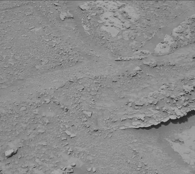 Sol 3716: Mast Camera (Mastcam)