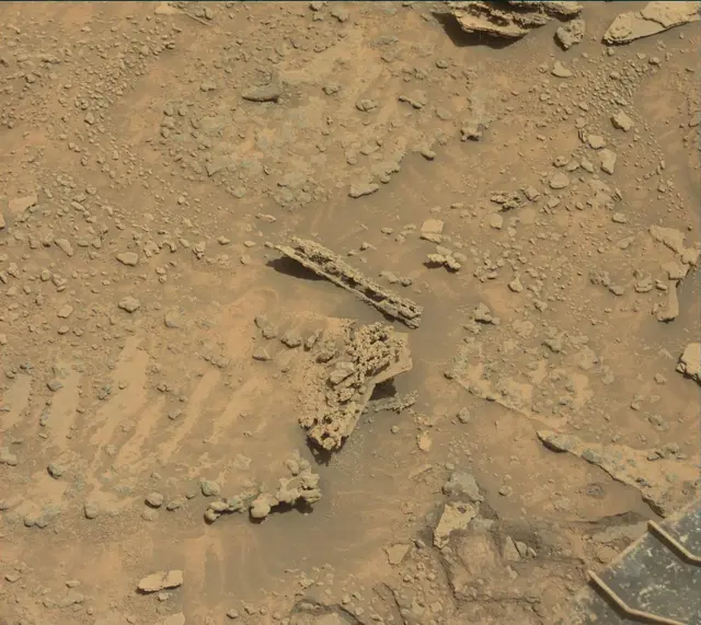 Sol 3716: Mast Camera (Mastcam)