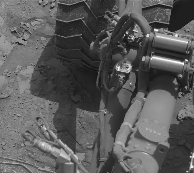 Sol 3716: Mast Camera (Mastcam)