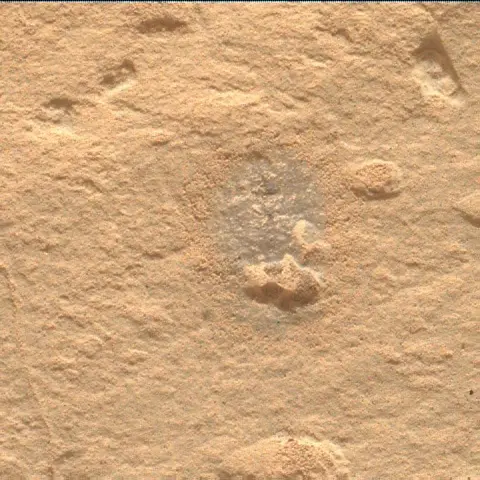Sol 3716: Mars Hand Lens Imager (MAHLI)