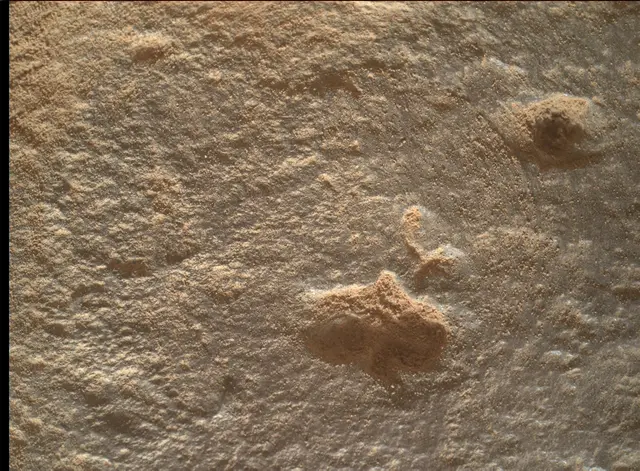 Sol 3716: Mars Hand Lens Imager (MAHLI)