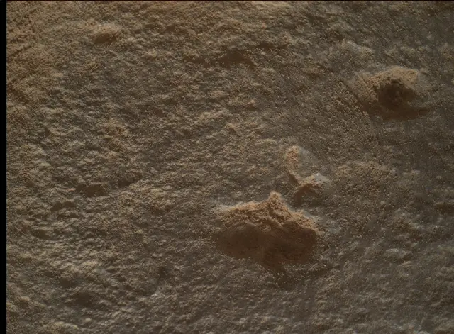 Sol 3716: Mars Hand Lens Imager (MAHLI)