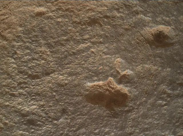 Sol 3716: Mars Hand Lens Imager (MAHLI)