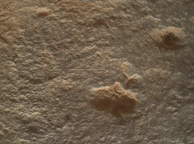 Sol 3716: Mars Hand Lens Imager (MAHLI)